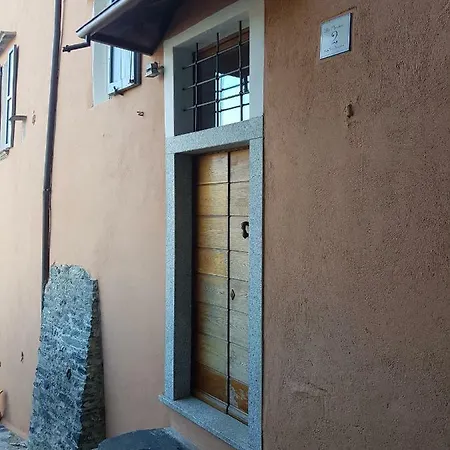 Villa Monziani, Exclusive Island Lakeside Orta San Giulio