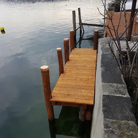 Monziani, Exclusive Island Lakeside