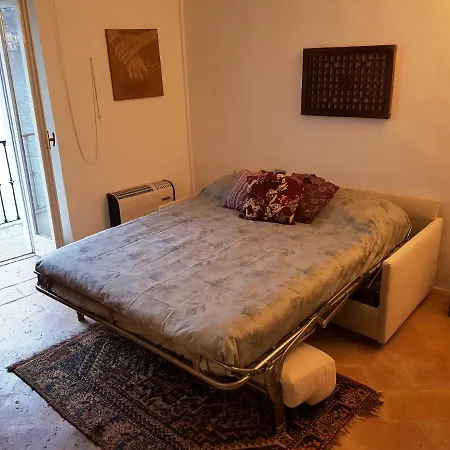 Monziani, Exclusive Island Lakeside Hotel *