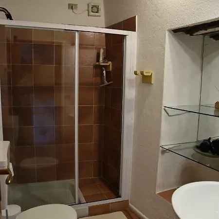 Hotel Monziani, Exclusive Island Lakeside *