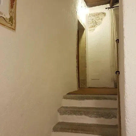 Monziani, Exclusive Island Lakeside *