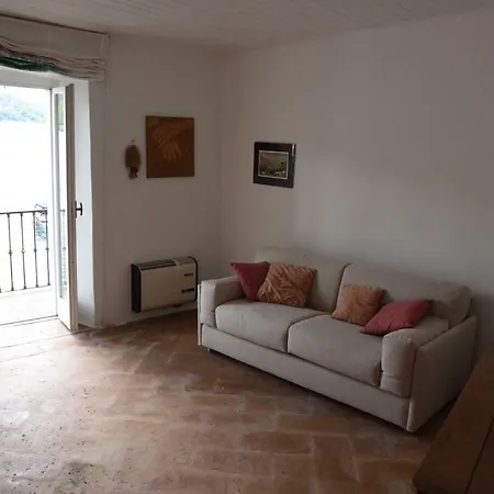 Monziani, Exclusive Island Lakeside *