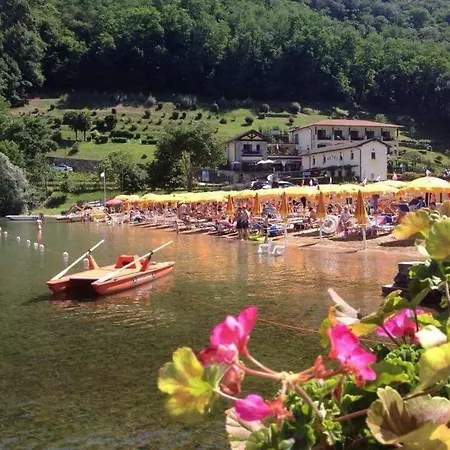 Hotel Monziani, Exclusive Island Lakeside *